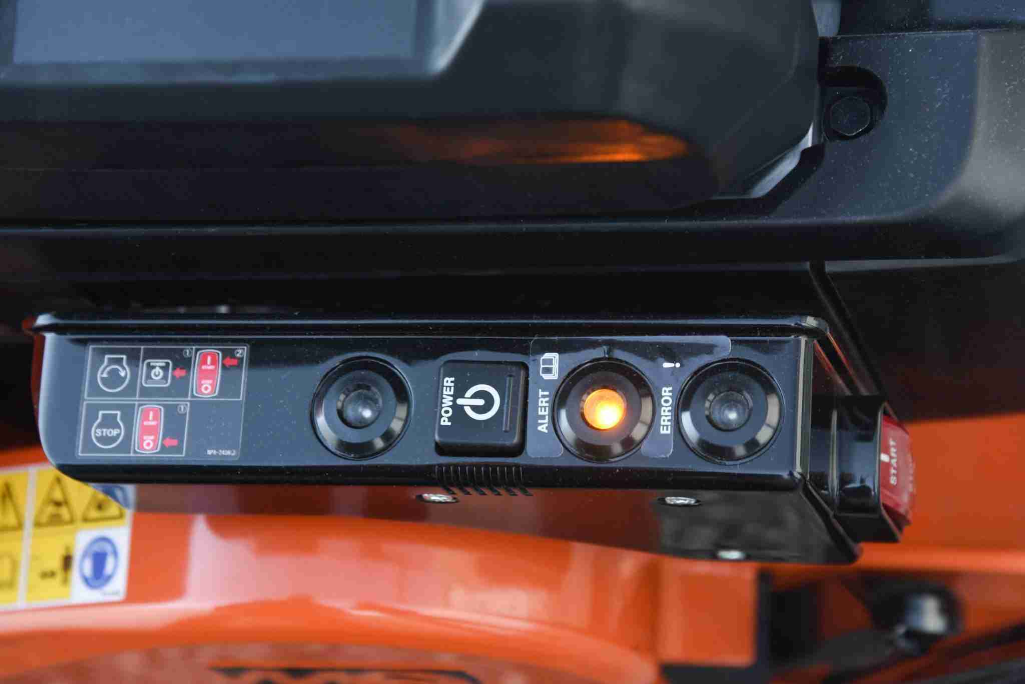 Outside Compactor Control Panel Multiquip MVCe64VBW Electric-Battery Plate Compactor • Patriot ...